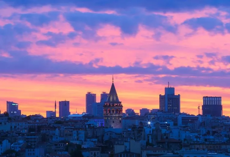 Gündoğumunda İstanbul bir başka güzel