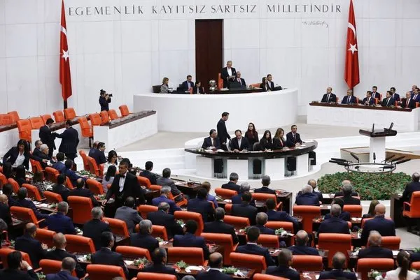 25. Dönem Milletvekilleri Ant İçme Töreni