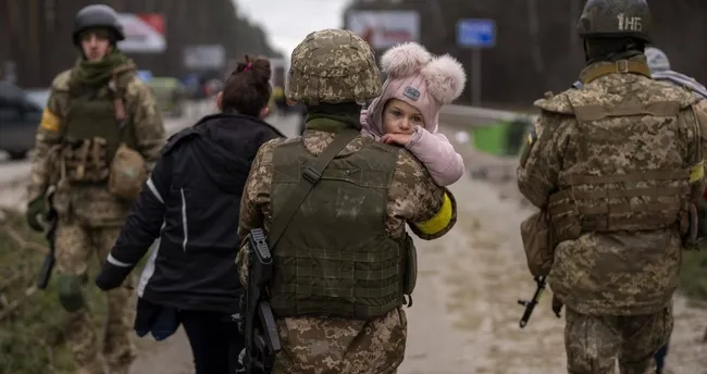BM: Savaş başlangıcından bu yana Ukrayna’da 9 bin 900 sivil öldürüldü BM: Savaş başlangıcından bu yana Ukrayna’da 9 bin 900 sivil öldürüldü