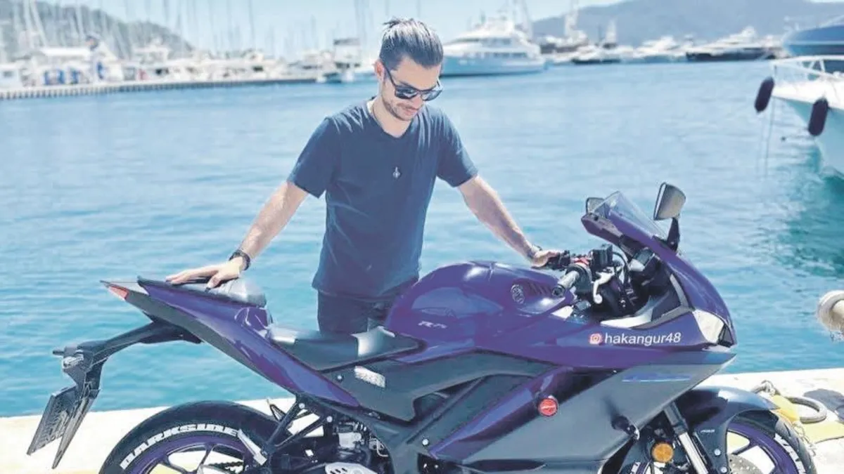 TIR, motosiklet sürücüsüne çarptı