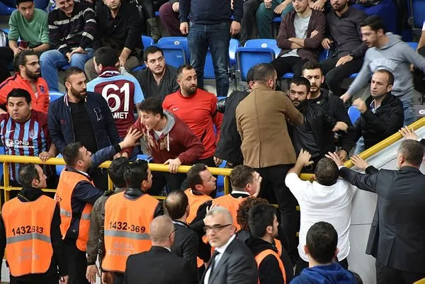 Trabzonspor - Fenerbahçe Doğuş maçında olay