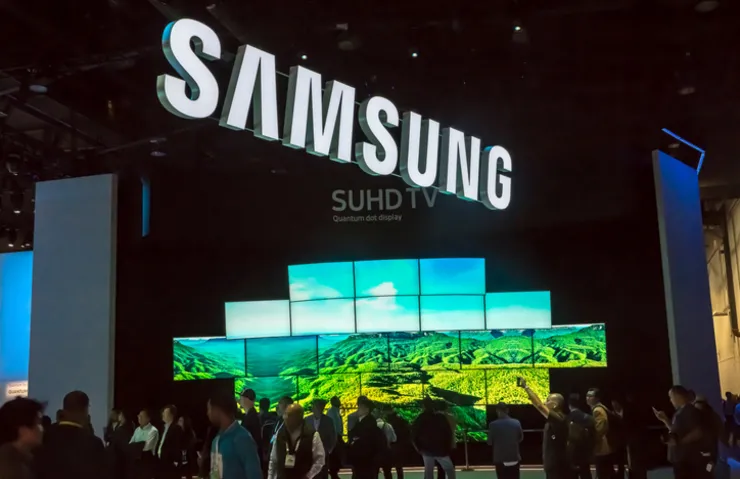 SAMSUNG’TAN APPLE’A GÖNDERME!