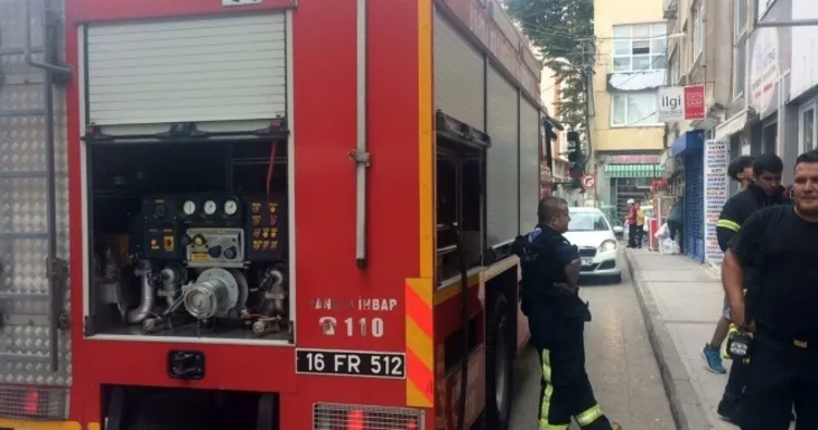 Tadilat sesine kızdı evini yaktı!