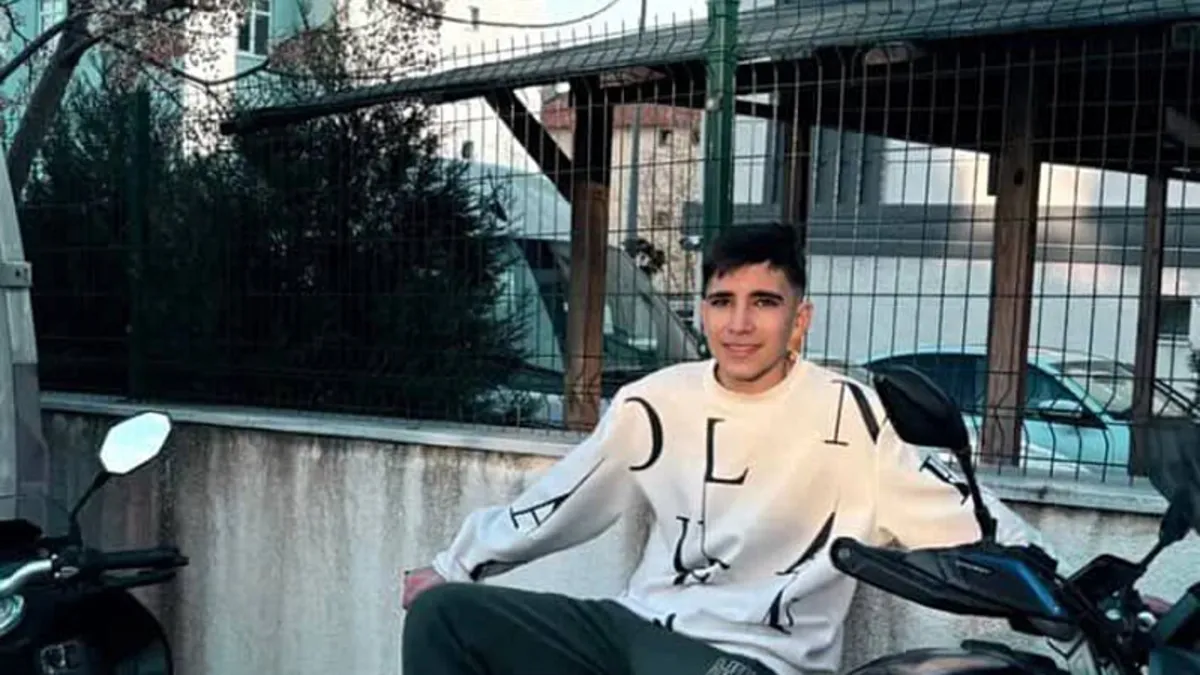 15 yaşındaki Abdülbaki bıçaklanarak öldürülmüştü: O kavganın görüntüleri ortaya çıktı! 15 yaşındaki Abdülbaki bıçaklanarak öldürülmüştü: O kavganın görüntüleri ortaya çıktı!