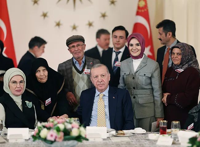 İlk iftar şehit aileleri ile! Başkan Erdoğan'dan önemli açıklamalar: Türkiye'yi terörden kurtarmakta kararlıyız