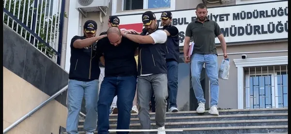 kredi-puani-yukseltecegim-deyip-780-bin-lira-aldi-o-dolandiricilar-gozaltina-alindi-1788419678081.jpg