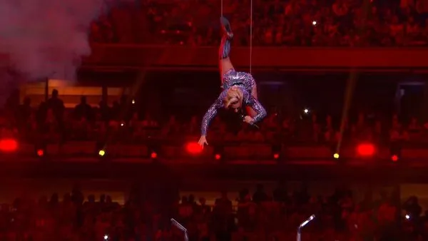 Lady Gaga, Super Bowl'a damgasını vurdu!