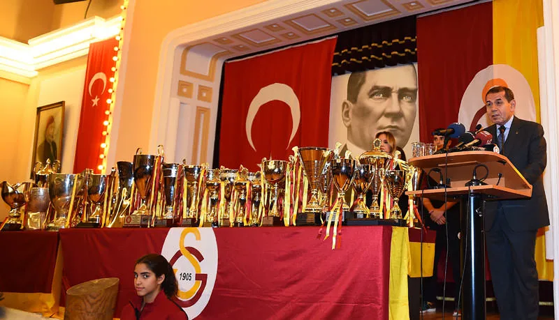 Galatasaray Kulübü, 111. kuruluş yılını kutladı - FotoHaber - Spor
