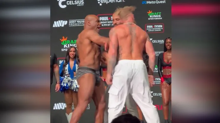 Mike Tyson'dan Jake Paul'e sert tokat!