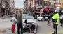 Yaşlı teyzeye hem çarptı, hem de azarladı | Video
