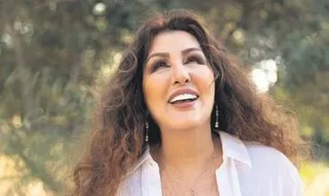 Her şarkısıyla yeniden doğuyor!