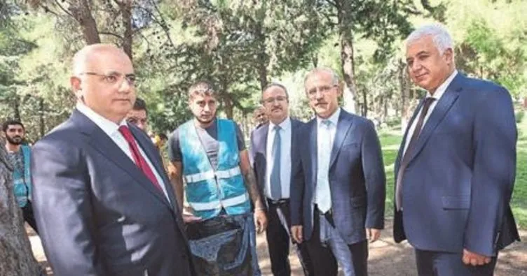 Mahkumlardan çevre temizliği