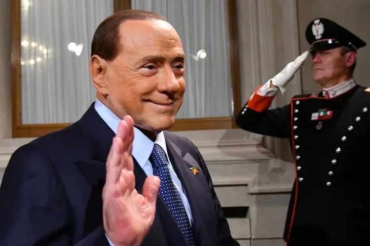 Başkan Erdoğan'dan Berlusconi için makale! 'Geride silinmez izler bıraktı'