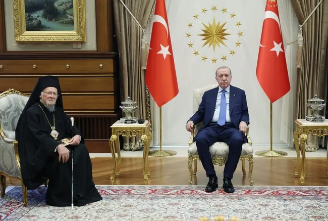 baskan-erdogan-fener-rum-patrigi-bartholomeosu-kabul-etti-1781615626091.jpg (2048×1378)