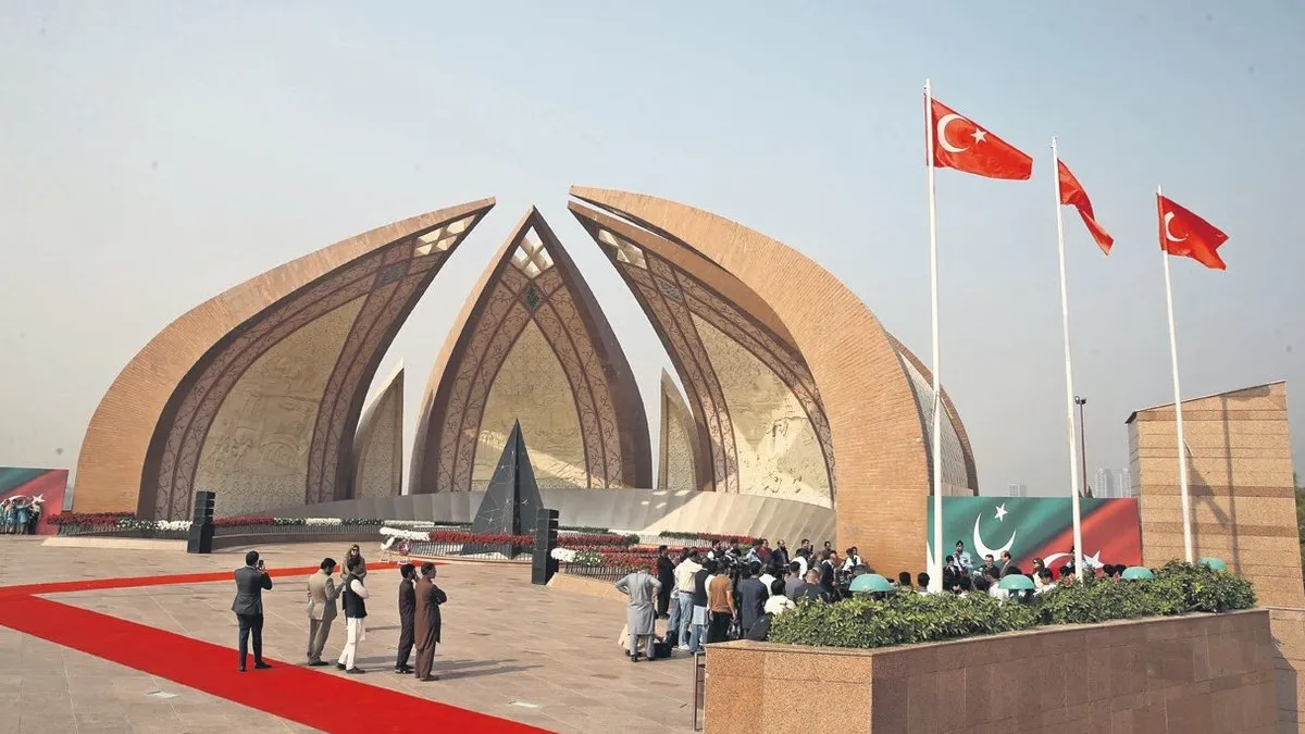 Dostlardan 102’nci yıl mesajları yağdı