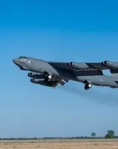 ABD’de B-52 bombardıman uçağı düştü