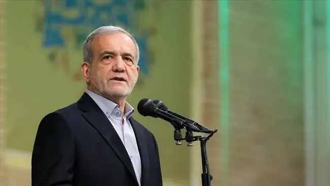 iran-cumhurbaskani-pezeskiyan-duyurdu-hamaneyin-saglik-durumu-gayet-iyi-1786376766071.jpeg İran Cumhurbaşkanı Pezeşkiyan duyurdu: