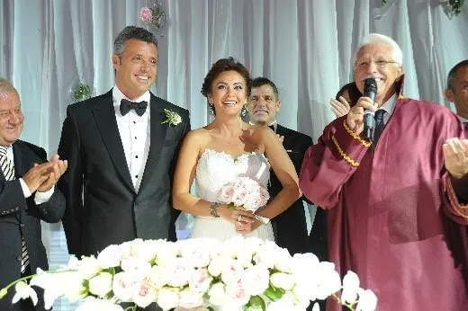 Sadettin Saran ile Emek Kültür evlendi