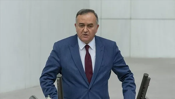 chp-ve-iyi-parti-hdpnin-skandal-soykirim-bildirisine-neden-sessiz-mhpli-erkan-akcaydan-sert-sozler-1619426118030.jpg CHP ve İYİ Parti HDP'nin skandal 'soykırım' bildirisine neden sessiz? MHP'li Erkan Akçay'dan sert sözler