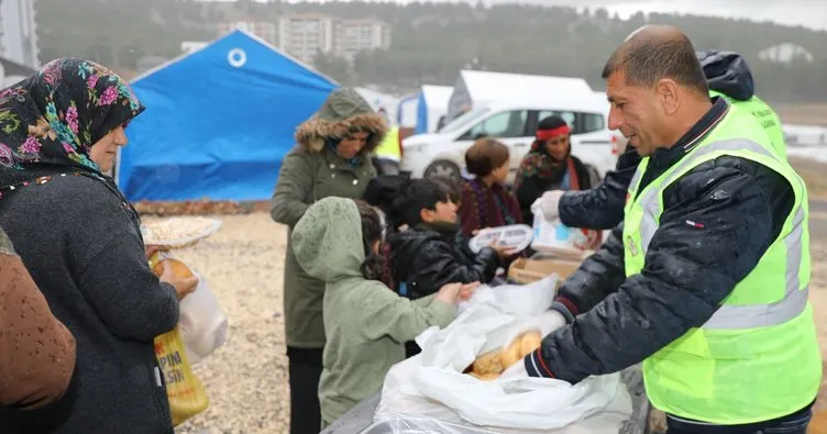 Yüreğir belediyesinden Adıyaman’da iftar