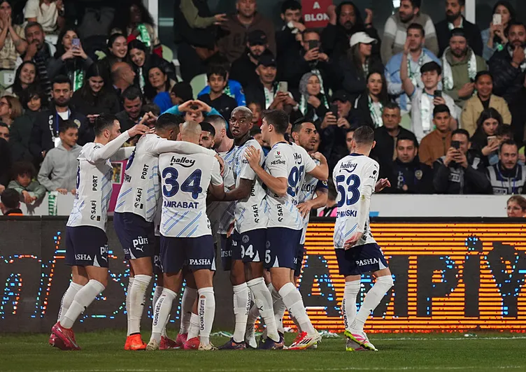 Fenerbahçe’yi şaşırtan karar! Yıldız futbolcu ayrılıyor mu?