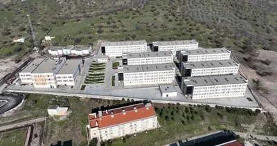 Manisa Akhisar’daki orman yangınına karşı devletin tüm imkanları seferber edildi #manisa