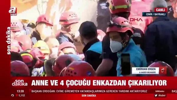 Son dakika! İzmir'de deprem enkazında sevinç gözyaşları! Anne ve dört çocuğunun enkazdan çıkarılma anı canlı yayında | Video