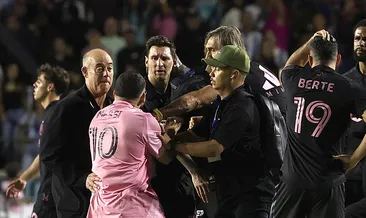 Taraftarlar, Lionel Messi’ye zor anlar yaşattı!