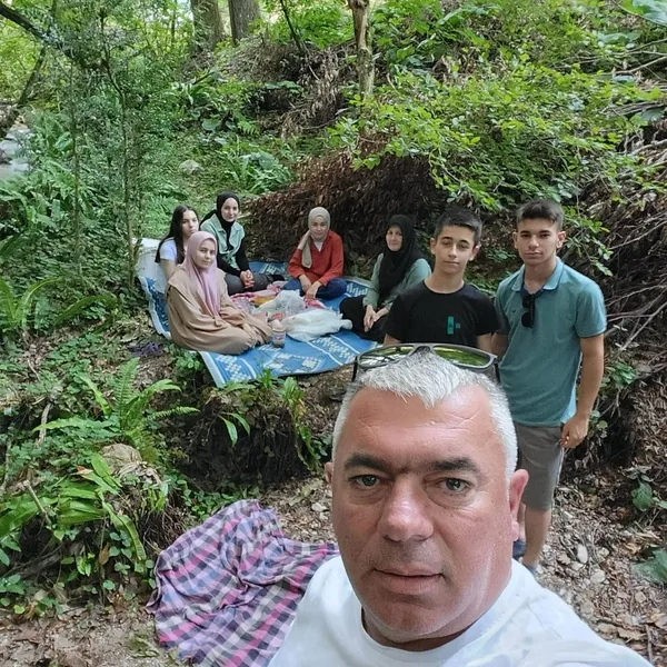 esi-tarafindan-bicaklanan-6-cocuk-annesi-kadin-hayatini-kaybetti-1790582712566.jpg