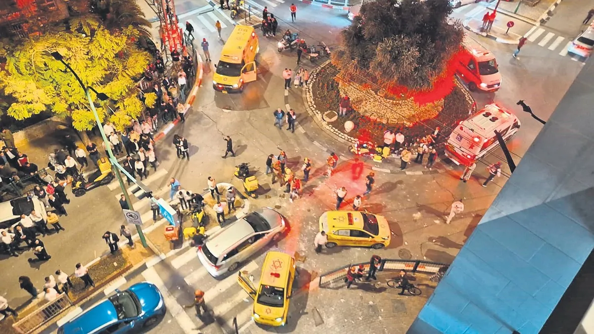 Siyonist katile 3’lü kıskaç! İran, Hizbullah ve Husiler’den eş zamanlı misilleme Siyonist katile 3’lü kıskaç! İran, Hizbullah ve Husiler’den eş zamanlı misilleme