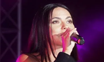 Rumen şarkıcı Inna, tatilcileri coşturdu