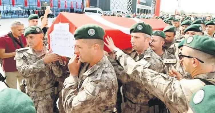 Fırat Kalkanı şehidi uğurlandı