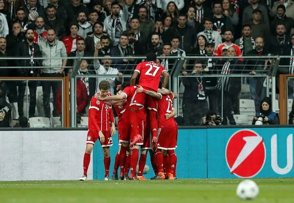 Beşiktaş - Bayern Münih maçından kareler