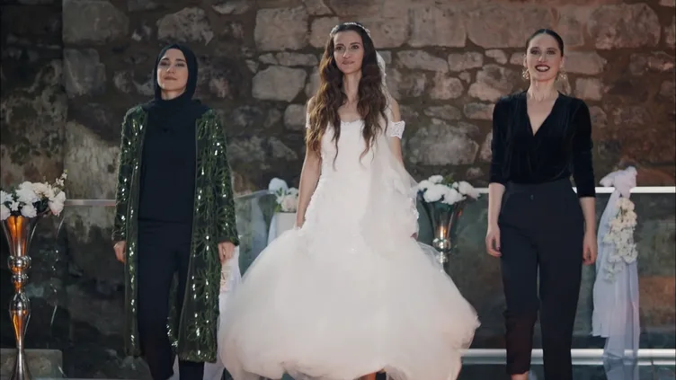 Sen Anlat Karadeniz'de Nefes'ten Tahir'e sürpriz! Karadeniz gelini Nefes horon tepiyor