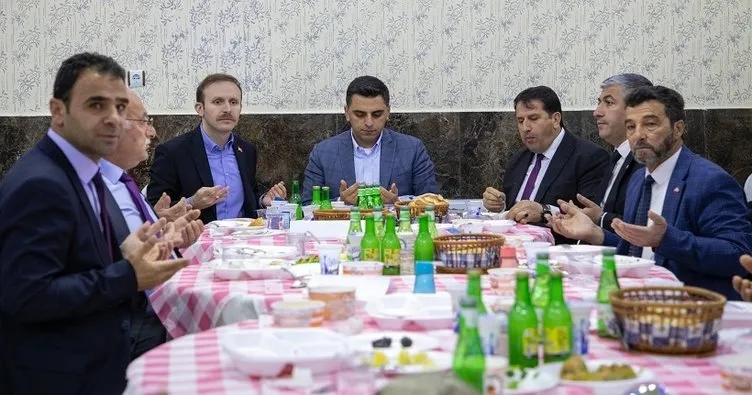 Erzincan’ın Otlukbeli ilçesinde toplu iftar programı düzenlendi