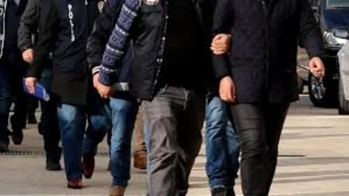 FETÖ/PYD Dışişleri mahrem yapılanmasına eş zamanlı operasyon: 25 kişiye gözaltı kararı