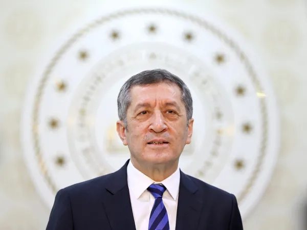 Milli Eğitim Bakanı'ndan son dakika: Bakan Selçuk Selçuk yüz yüze eğitim için alınan kararı açıkladı! İşte o kritik tarih...