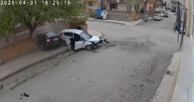 Çorum’da feci kaza: 7 kişi yaralandı, 4 yaşındaki çocuk araçtan fırladı