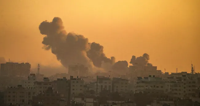 Son dakika: İsrail BM’ye bağlı okulu vurdu! En az 6 kişi öldü Son dakika: İsrail BM’ye bağlı okulu vurdu! En az 6 kişi öldü