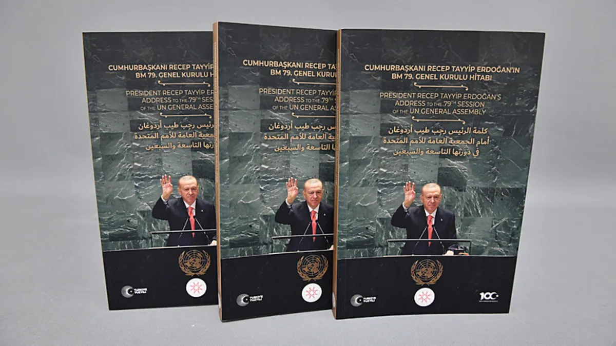 Başkan Erdoğan’ın BM Genel Kurulu’na hitabı kitaplaştırıldı Başkan Erdoğan’ın BM Genel Kurulu’na hitabı kitaplaştırıldı