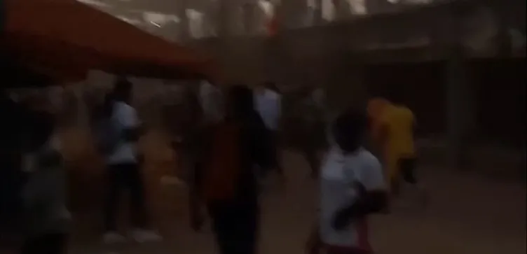 Gine’de kanlı izdiham: Futbol maçı ortalığı karıştırdı