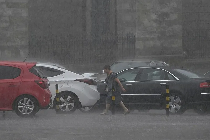 Meteoroloji’den 15 il için sarı kodlu uyarı! Önümüzdeki 4 güne dikkat: Sağanak, gök gürültülü sağanak…