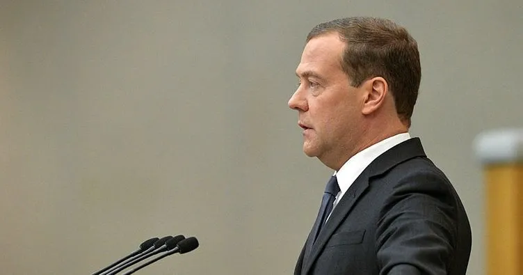 Rusya’da Başbakan Medvedev oldu