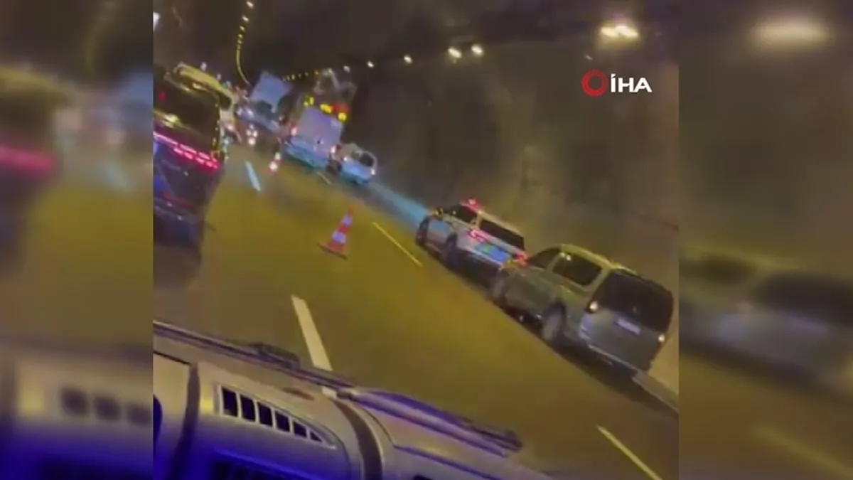 Kamyona çarpan tırın kupası dorseden ayrıldı: 1 ağır yaralı