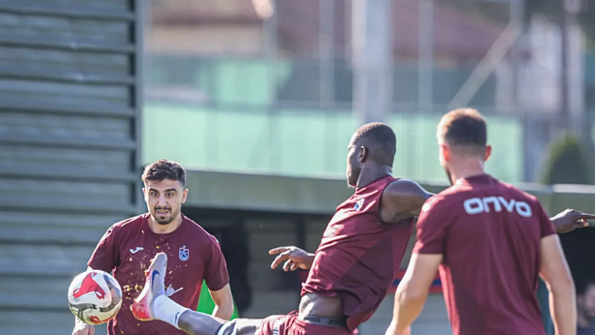 Trabzonspor’da, Fenerbahçe maçı hazırlıkları sürüyor