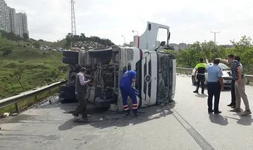 Son Dakika Haber: Hafriyat kamyonu devrildi! Trafik felç oldu