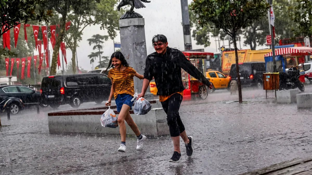 SON DAKİKA HAVA DURUMU! MGM’den ‘sarı’ kodlu alarm! Dışarı çıkacaklar dikkat: Çok kuvvetli sağanak geliyor… SON DAKİKA HAVA DURUMU! MGM’den ‘sarı’ kodlu alarm! Dışarı çıkacaklar dikkat: Çok kuvvetli sağanak geliyor…