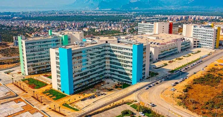 Antalya Şehir Hastanesi yarın açılıyor