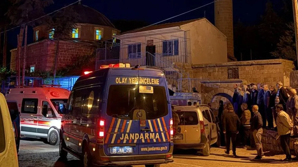 Camide kanlı saldırı: 2 ölü