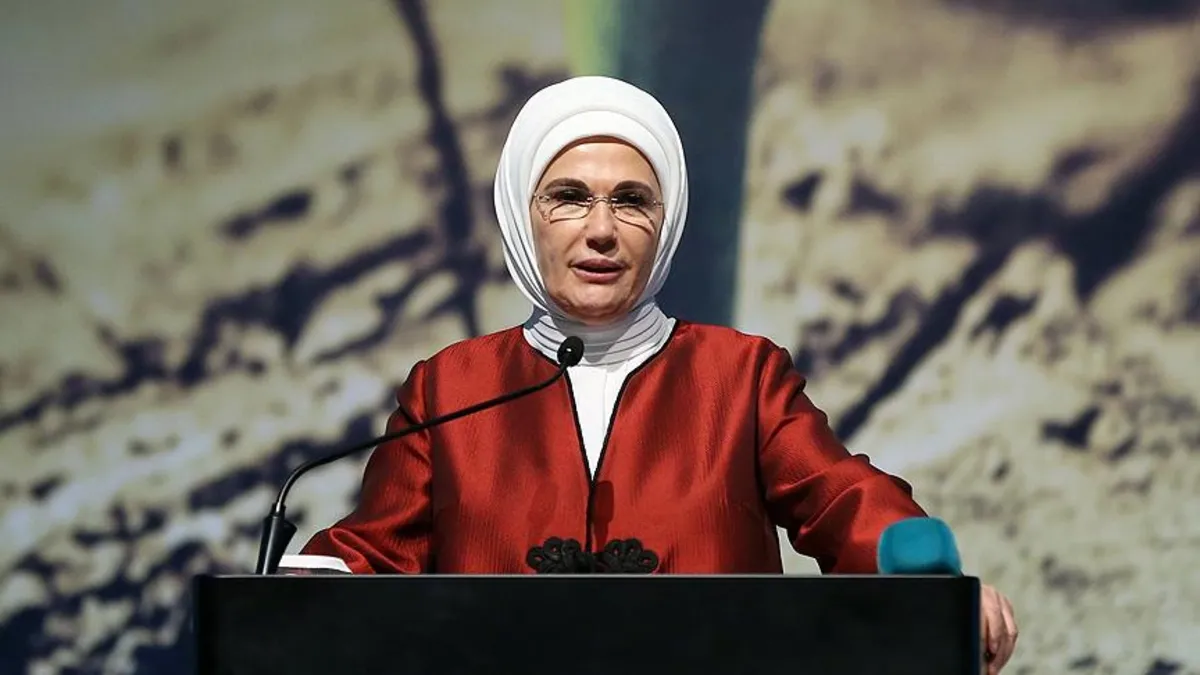Emine Erdoğan’dan ’14 Mart Tıp Bayramı’ mesajı Emine Erdoğan’dan ’14 Mart Tıp Bayramı’ mesajı